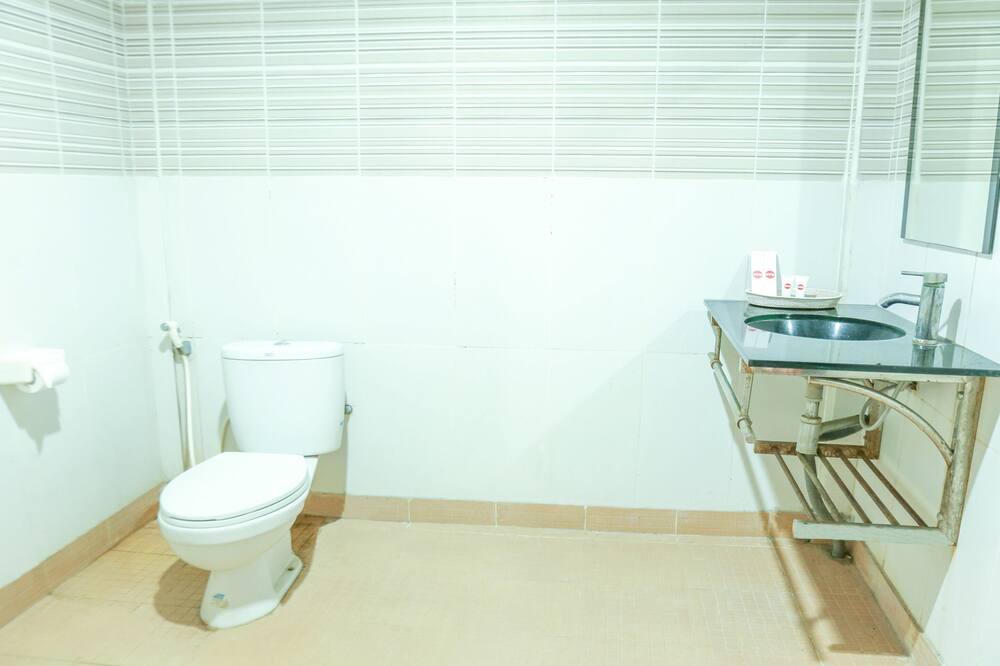 Photo of Bathroom in Praya