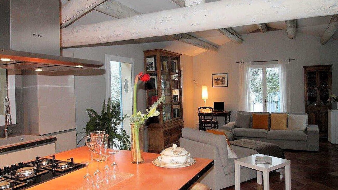 Photo of Livingroom in Cucuron