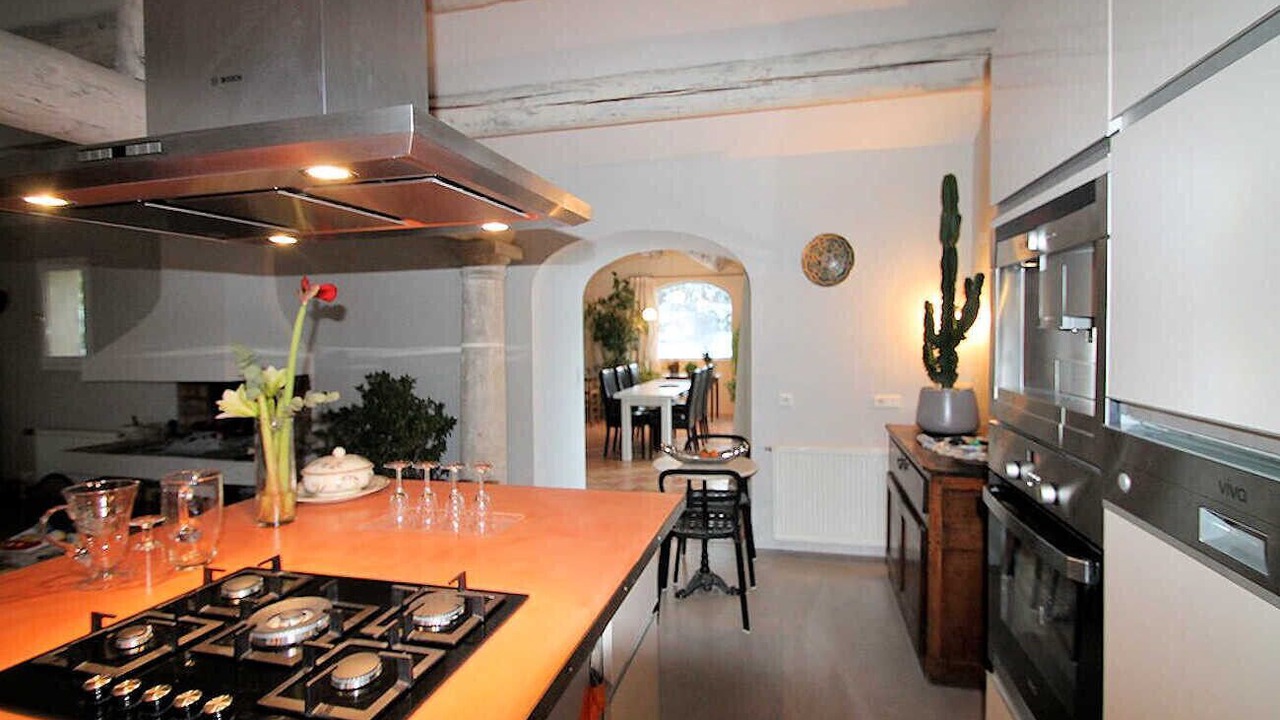 Photo of Kitchen in Cucuron