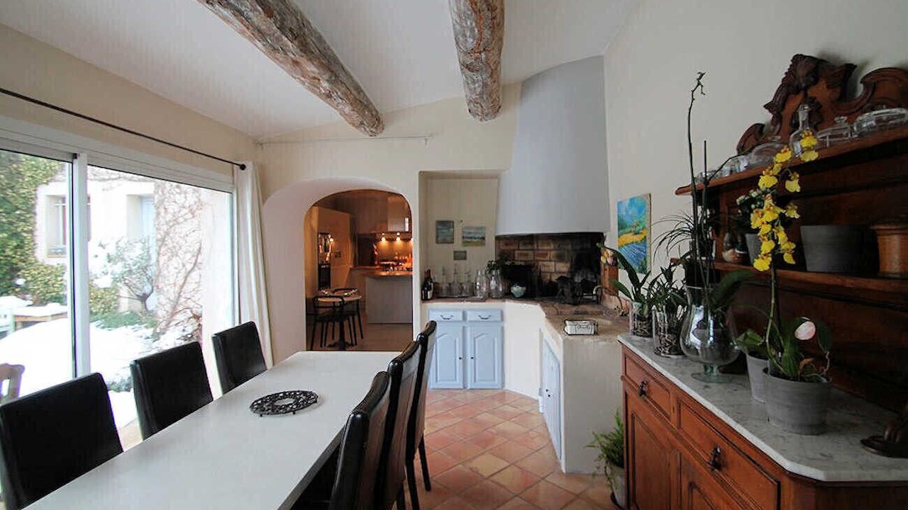 Photo of Kitchen in Cucuron