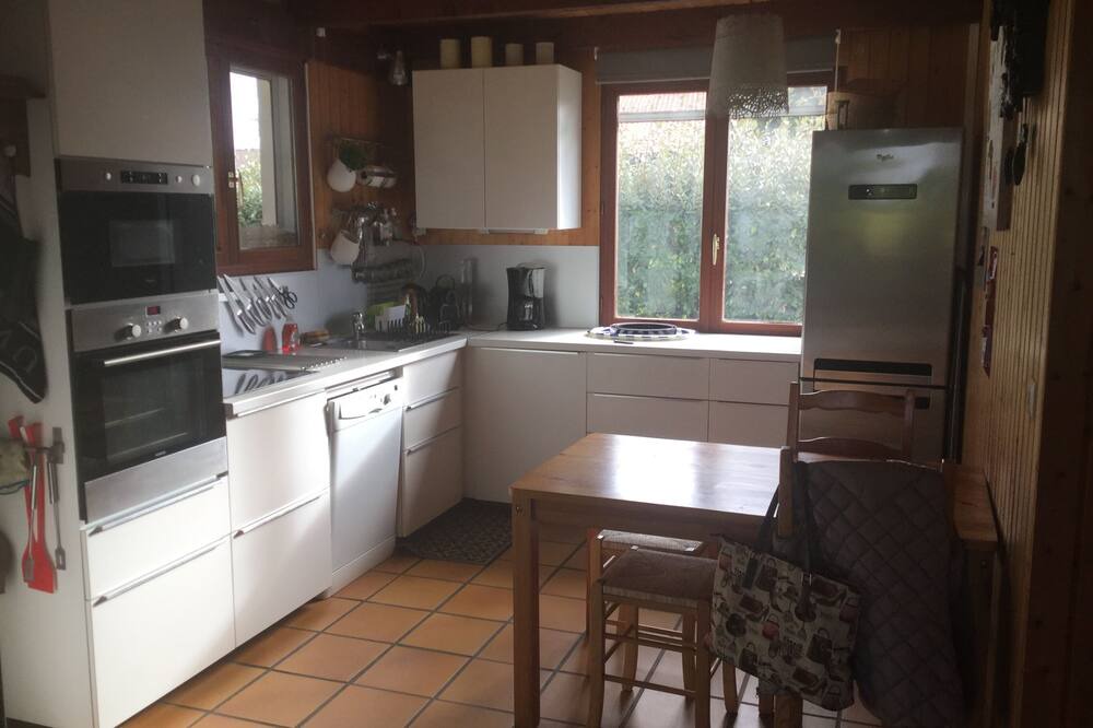 Photo of Kitchen in Sainte-Eulalie-en-Born