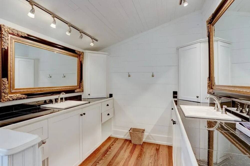 Photo of Bathroom in Fayetteville