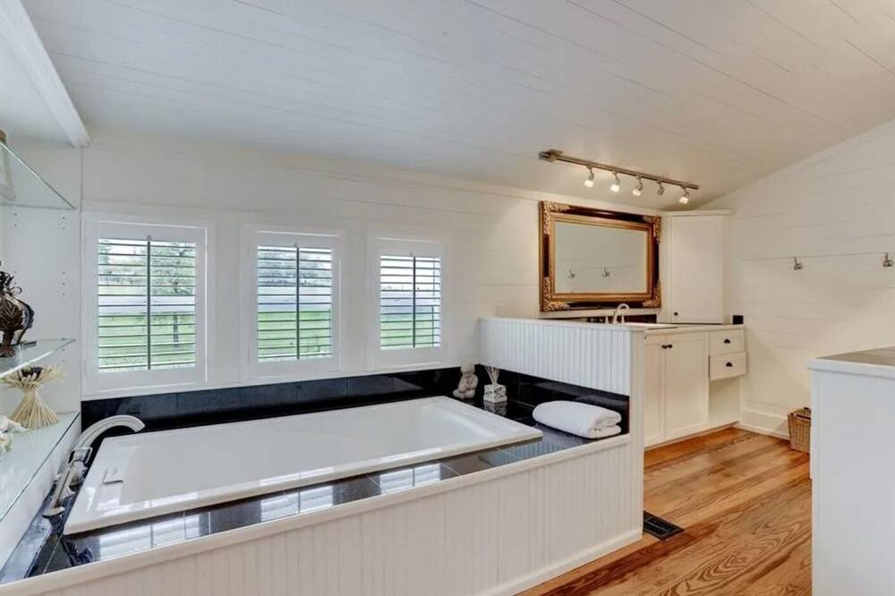 Photo of Bathroom in Fayetteville