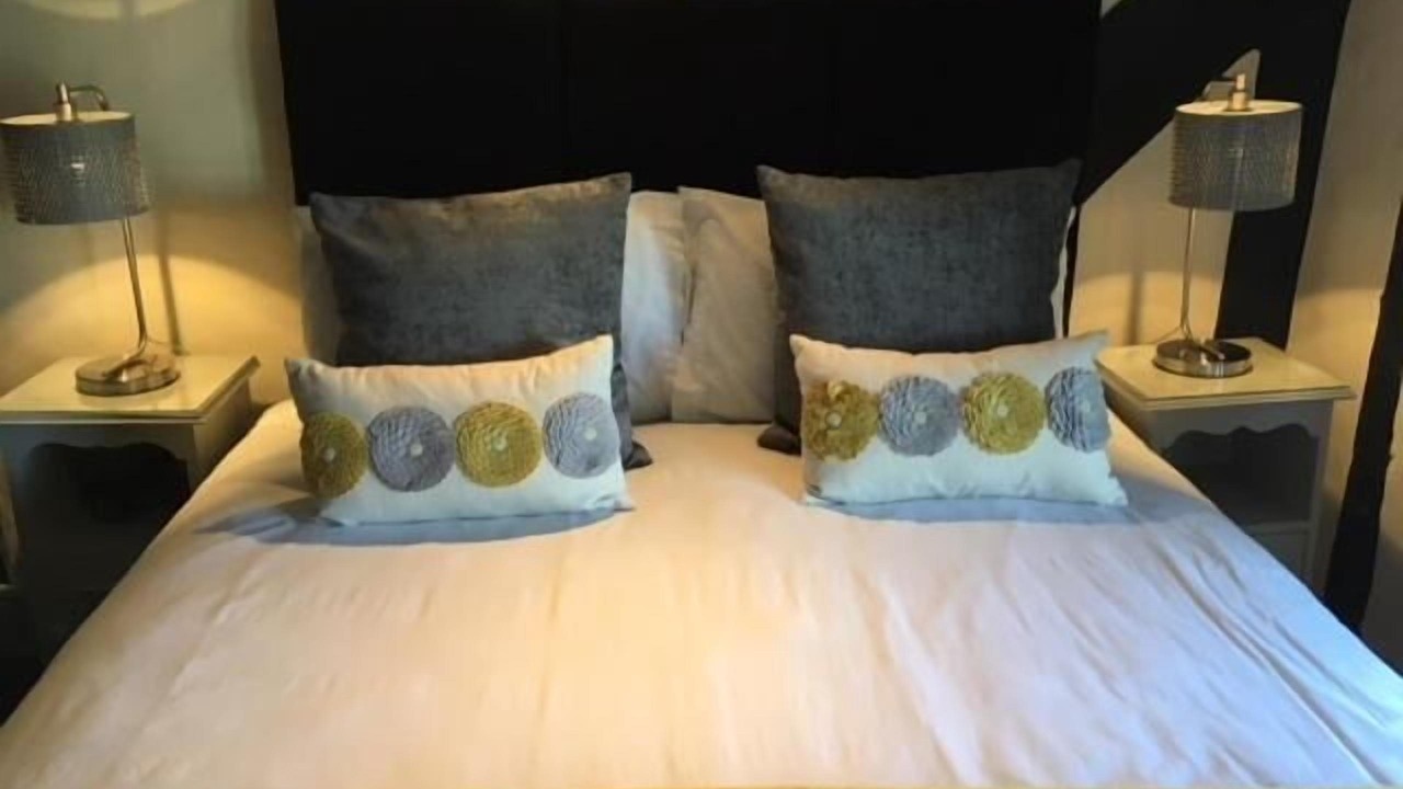 Photo of Others in Newenden