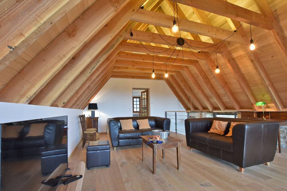 Photo of Livingroom in Thegra