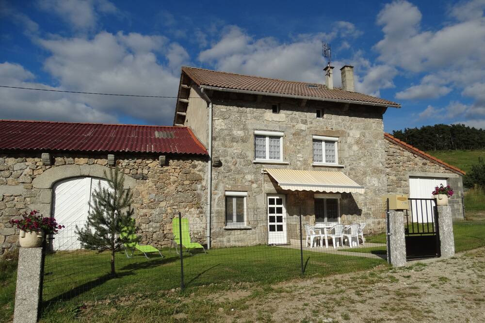Photo of Outdoor in Saugues