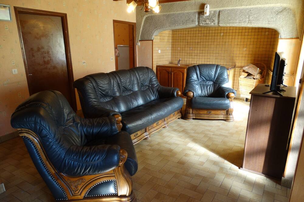 Photo of Livingroom in Saugues