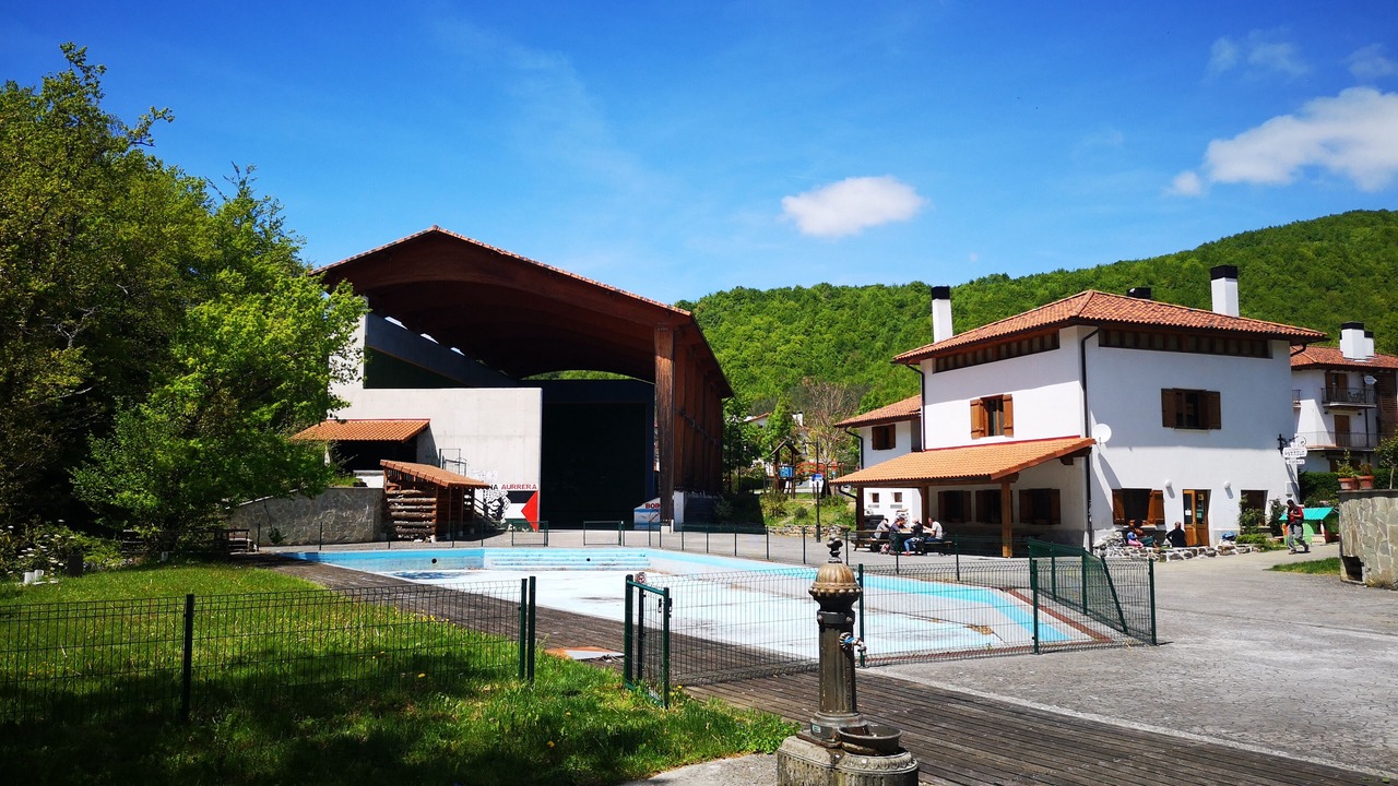 Photo of Outdoor in Basaburua
