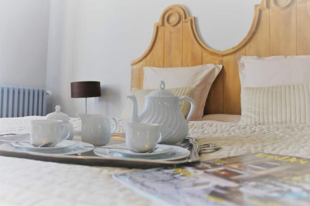 Photo of Bedroom in Cumieres