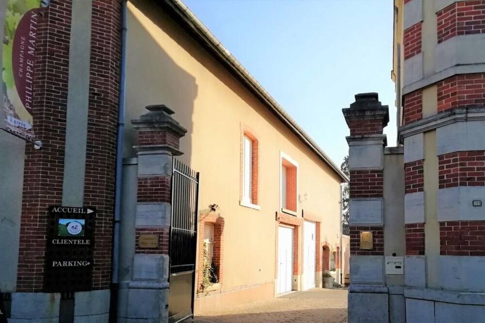 Photo of Outdoor in Cumieres