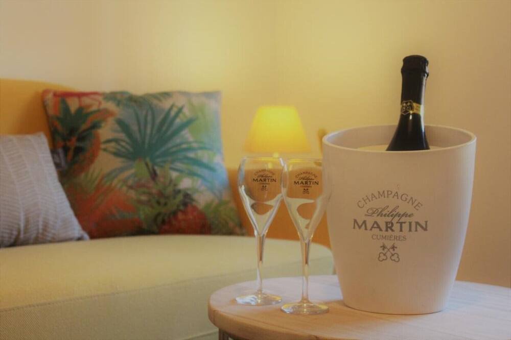 Photo of Bedroom in Cumieres