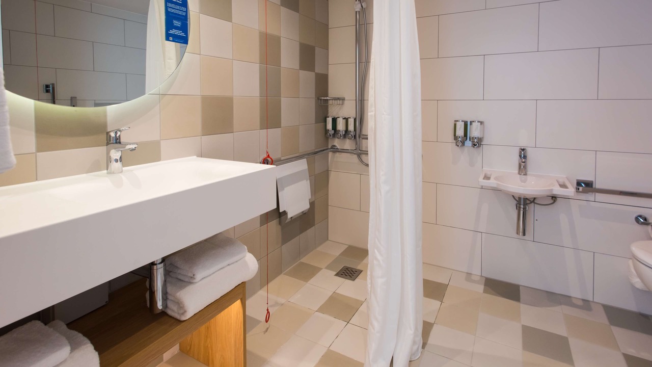 Photo of Bathroom in Hanger Hill