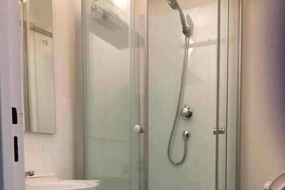 Photo of Bathroom in Saint-Louis