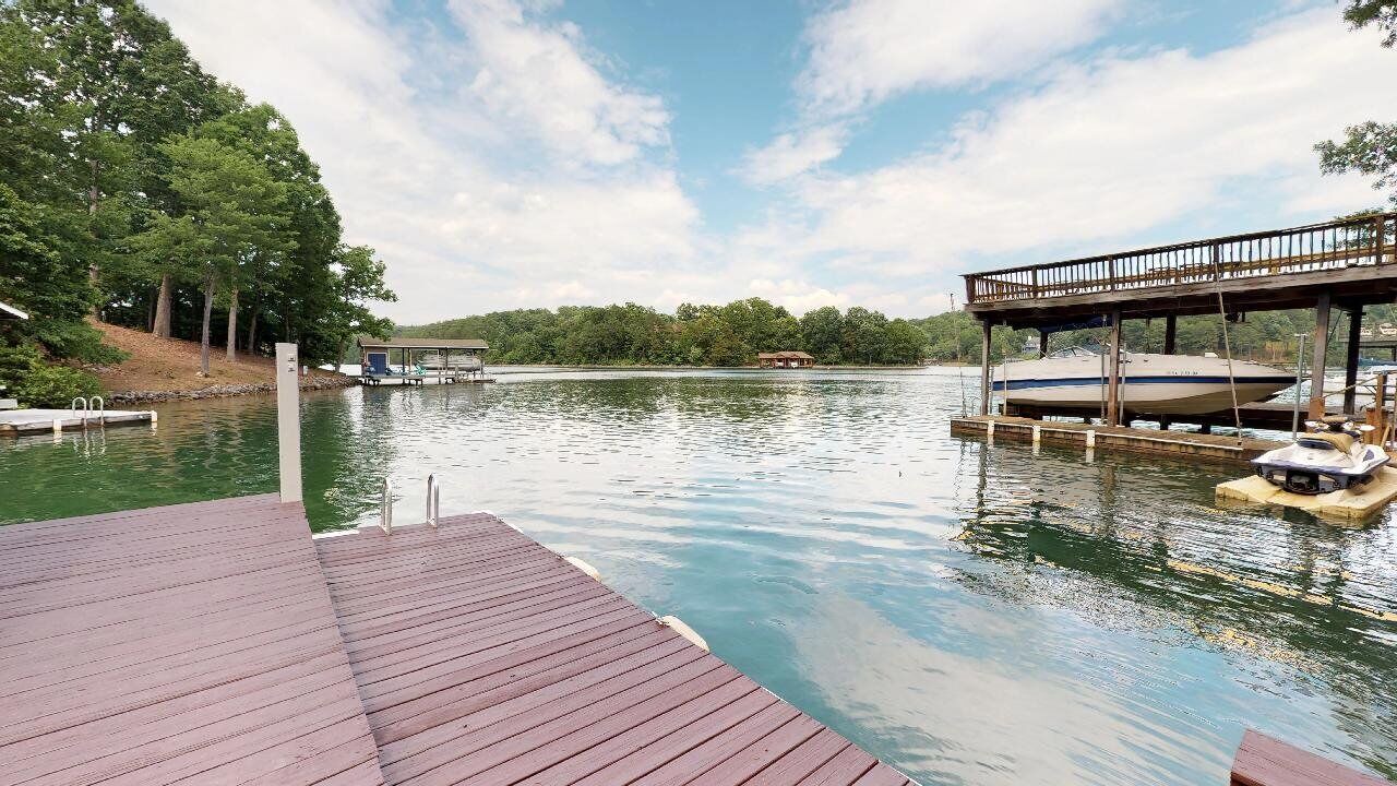 Photo of Outdoor in Huddleston