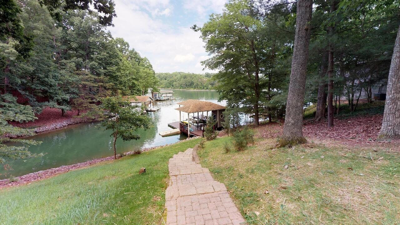 Photo of Outdoor in Huddleston