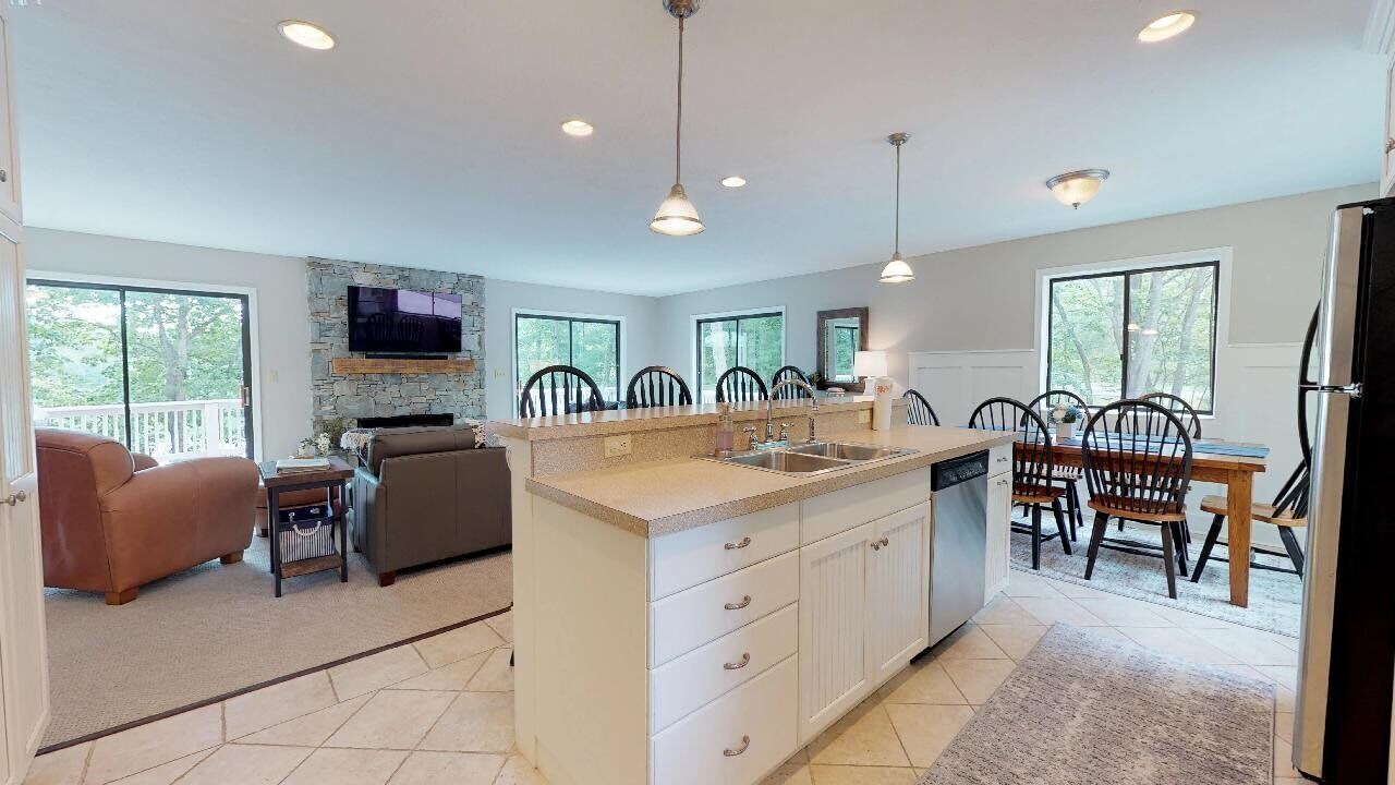 Photo of Kitchen in Huddleston