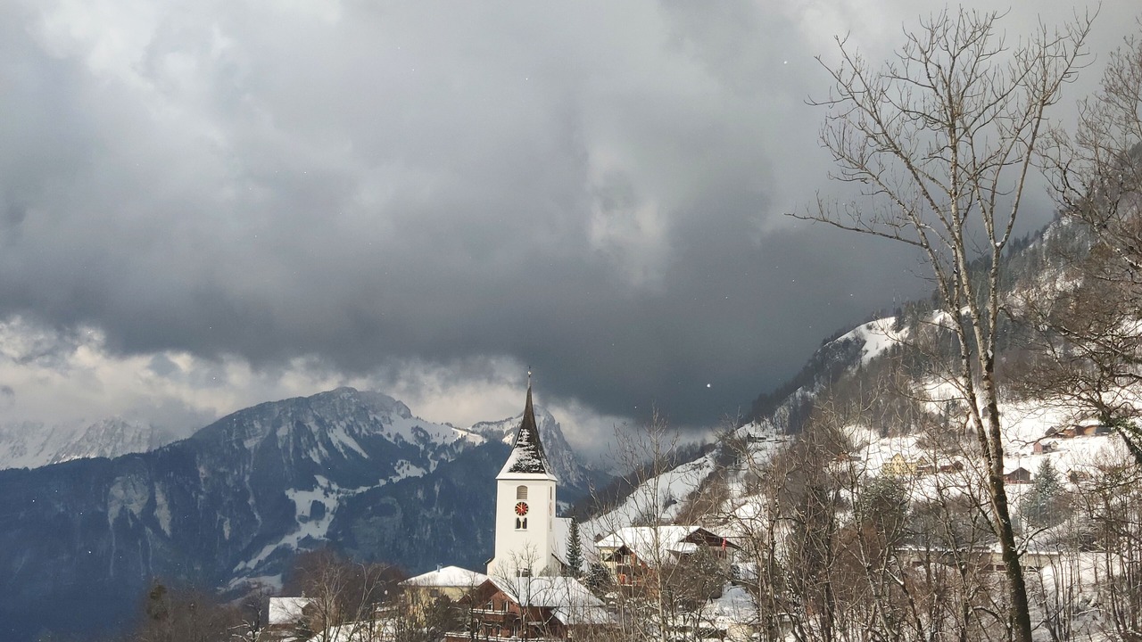 Photo of Others in Amden