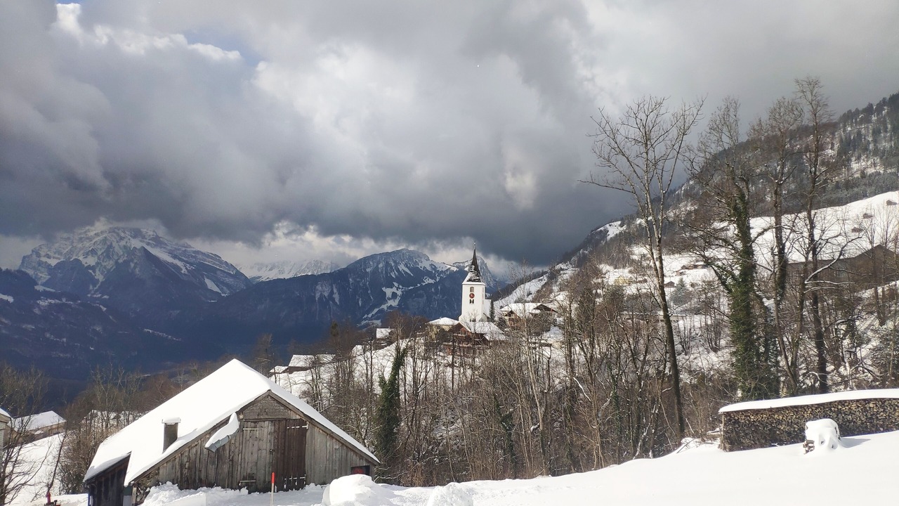 Photo of Others in Amden