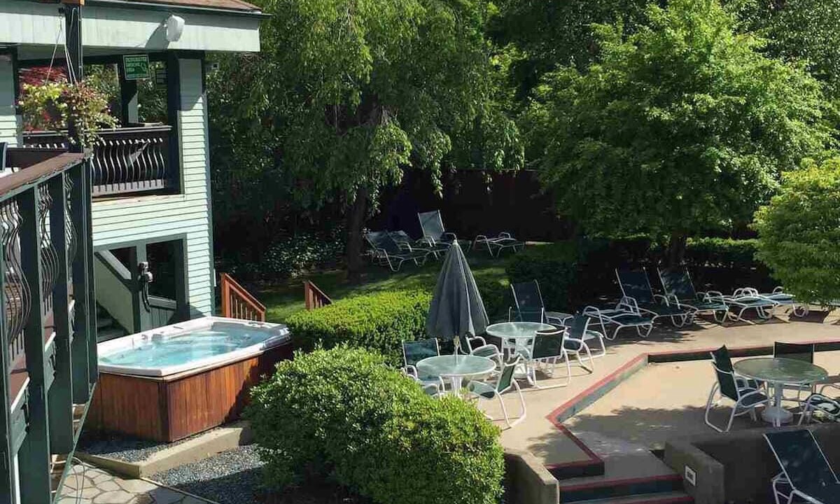 Photo of Outdoor in Thornton