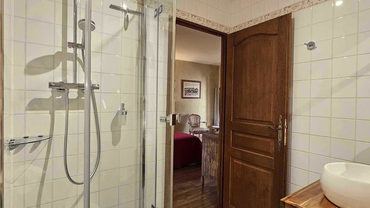 Photo of Bathroom in Chevannes