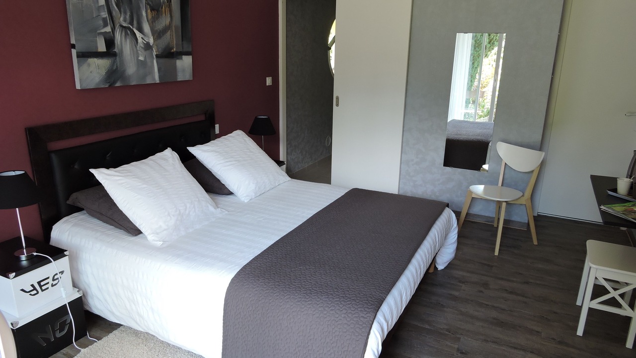 Photo of Bedroom in Saint-Fulgent