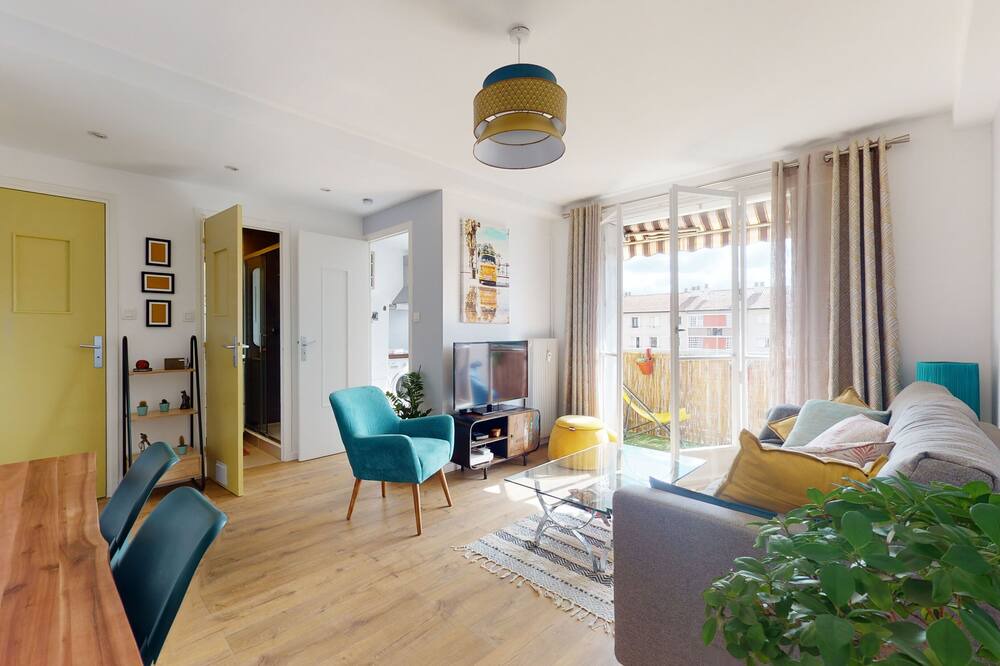 Photo of Livingroom in Zola - Pressense