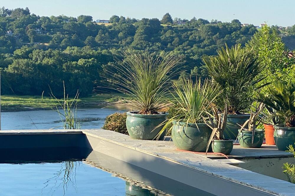 Photo of Outdoor in Champtoceaux