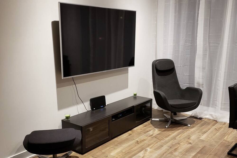 Photo of Livingroom in Saint-Hubert