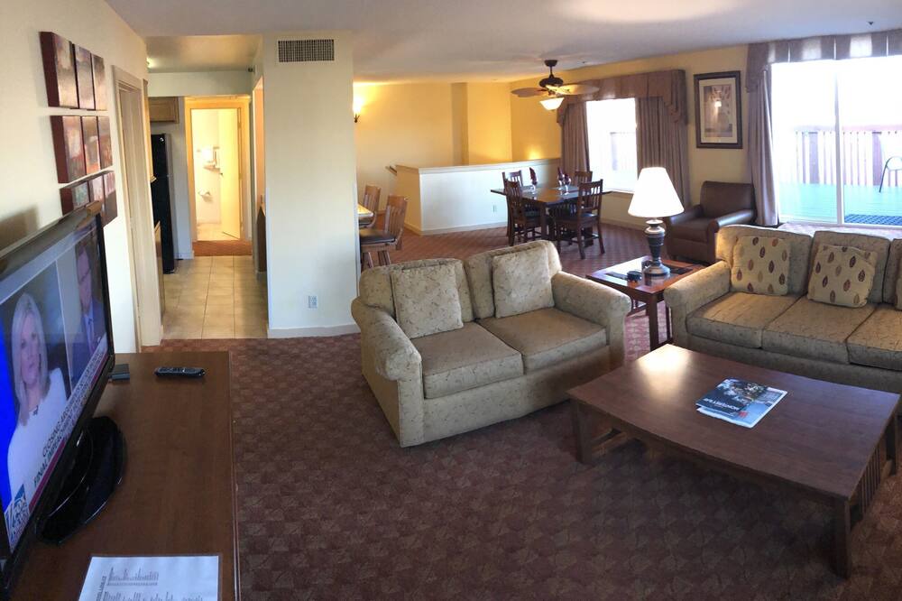 Photo of Livingroom in Pacific Grove