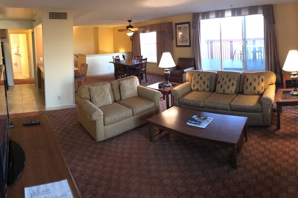Photo of Livingroom in Pacific Grove