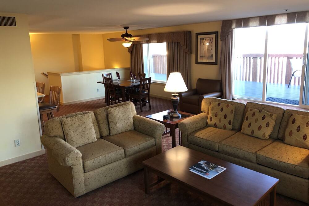 Photo of Livingroom in Pacific Grove