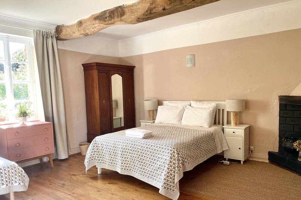 Photo of Bedroom in LIsle-en-Dodon
