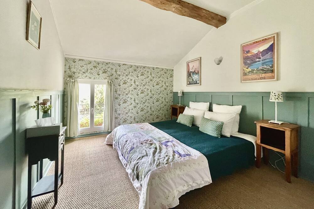Photo of Bedroom in LIsle-en-Dodon
