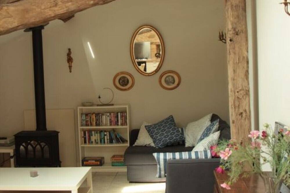Photo of Livingroom in LIsle-en-Dodon