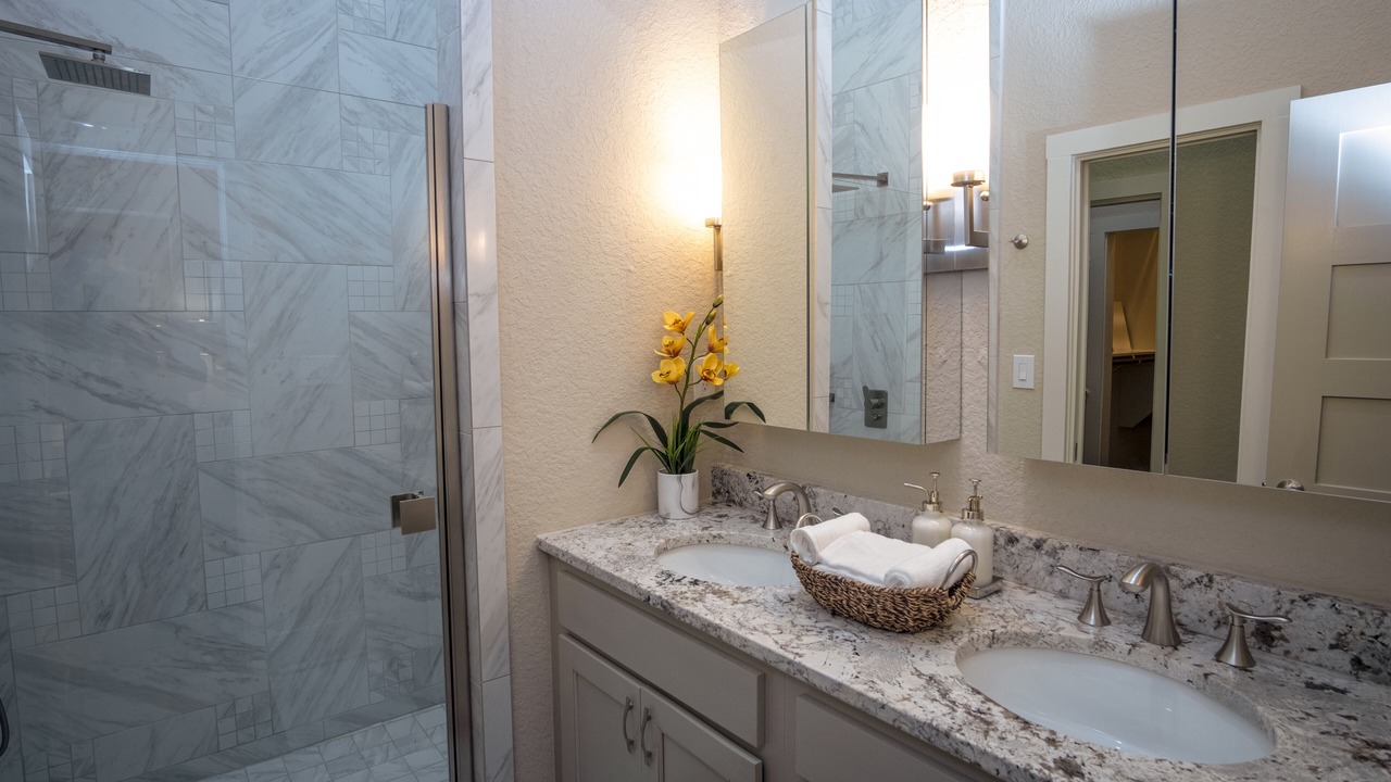 Photo of Bathroom in Near East Side