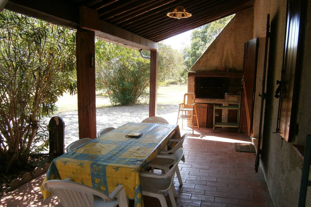 Photo of Outdoor in Rousson