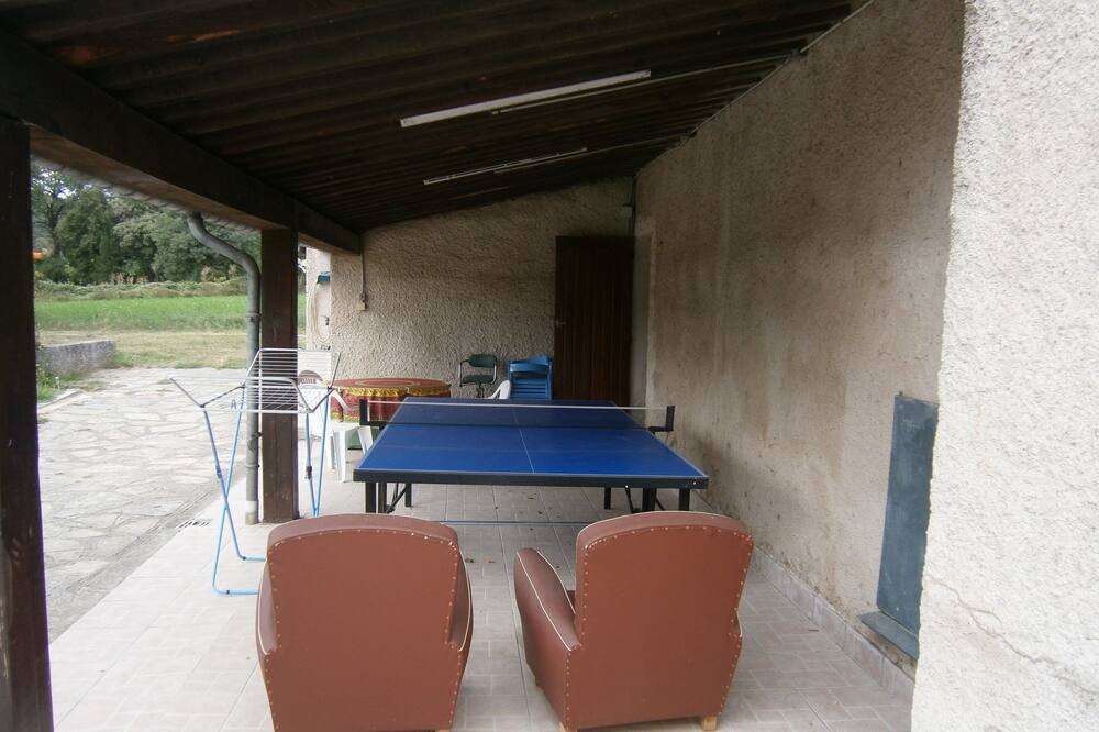Photo of Patio Balcony in Rousson