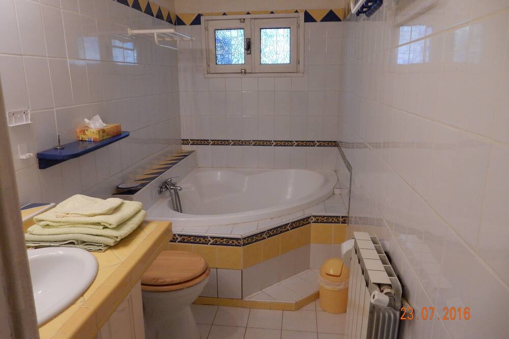 Photo of Bathroom in Rousson