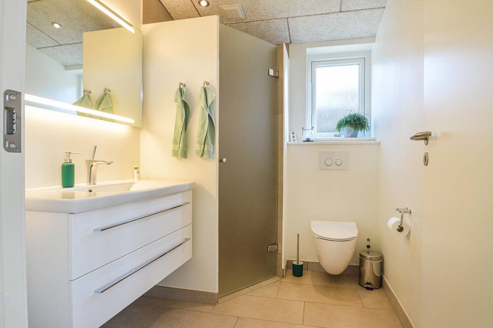 Photo of Bathroom in Hjarbæk