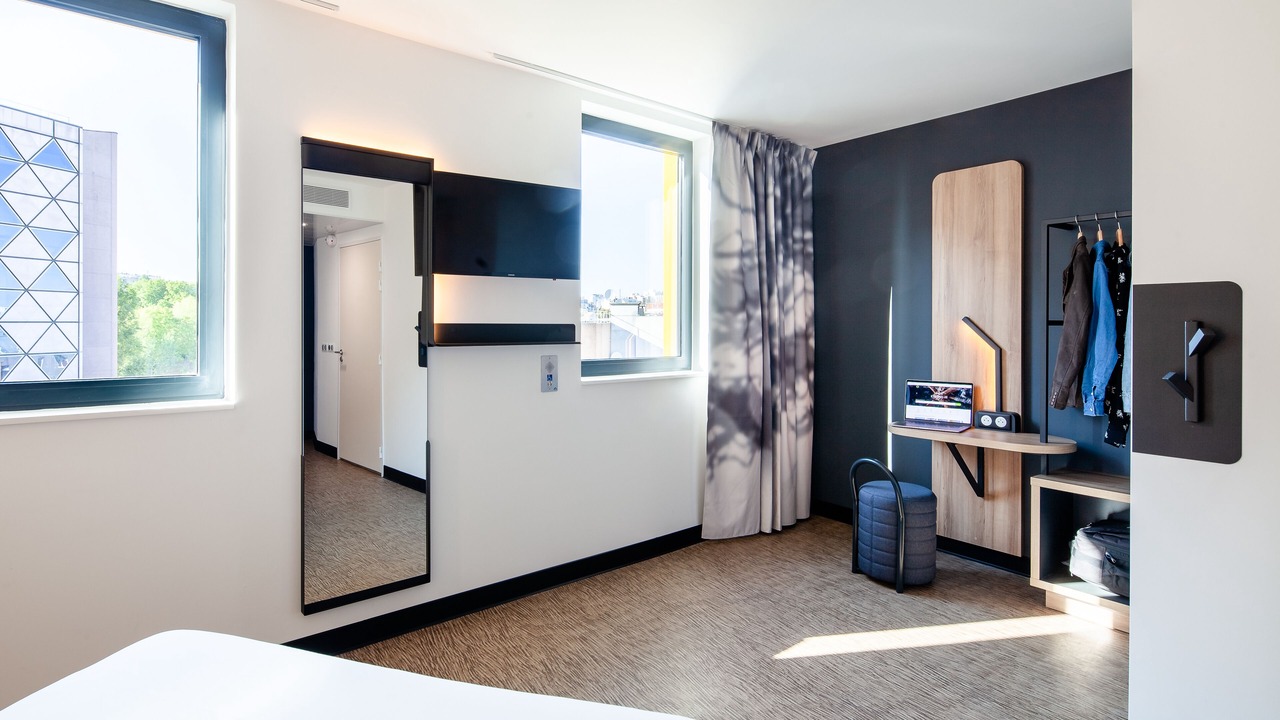 Photo of Bedroom in Bagnolet