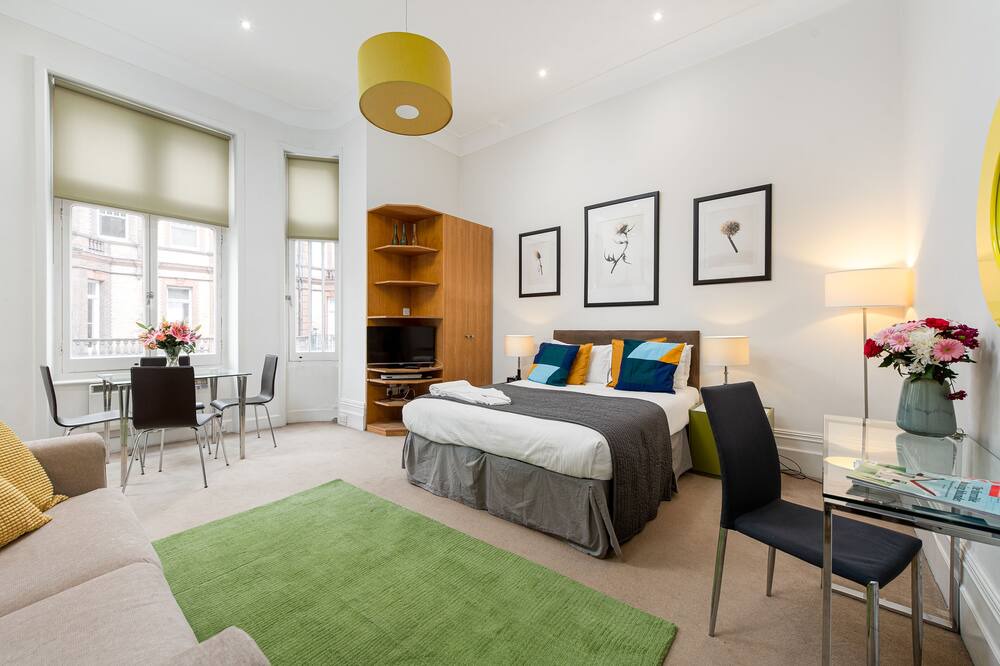 Photo of Bedroom in Chelsea