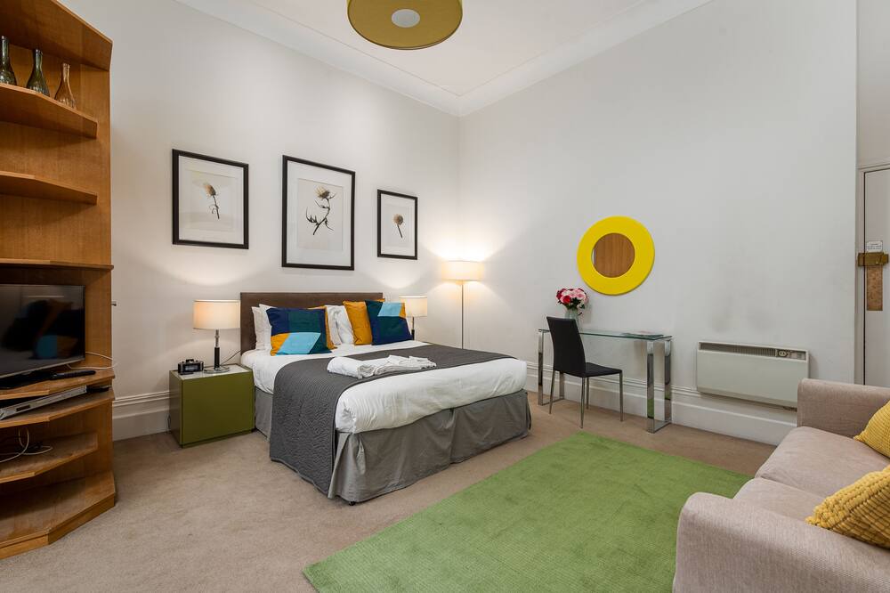 Photo of Bedroom in Chelsea