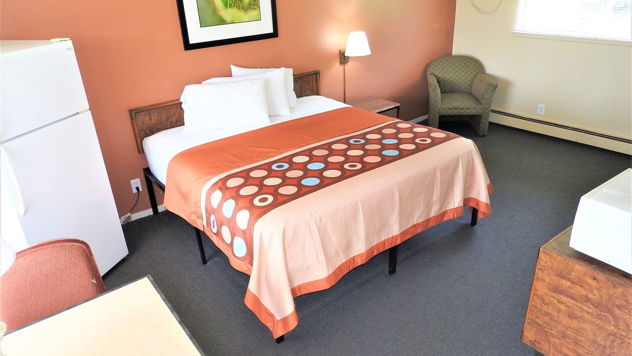 Photo of Bedroom in South Lyon