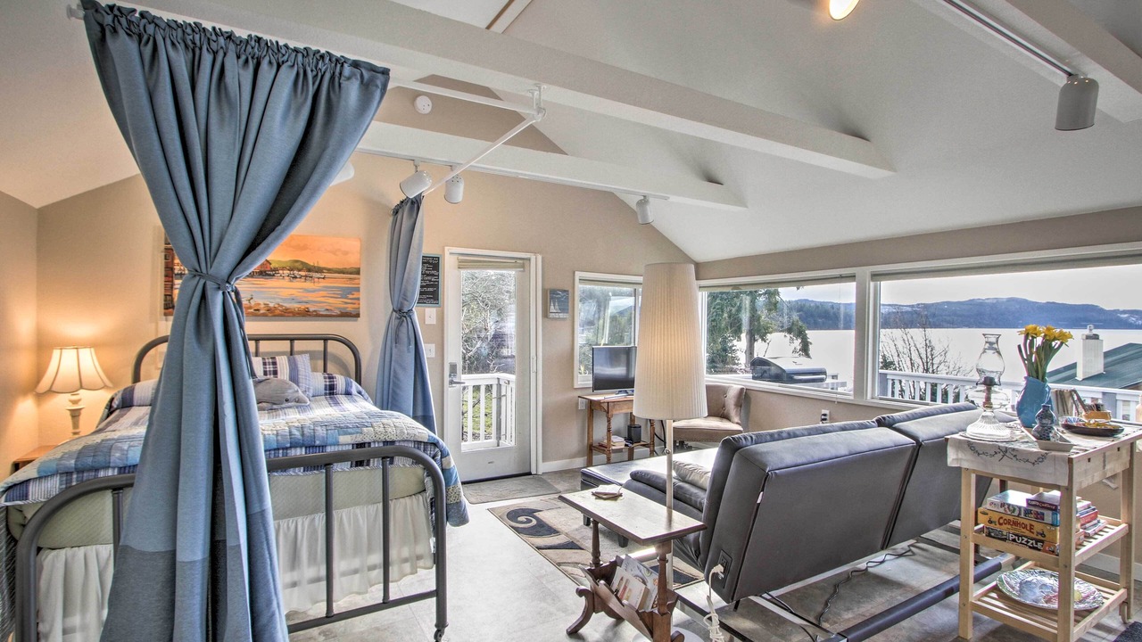 Photo of Others in Adelma Beach