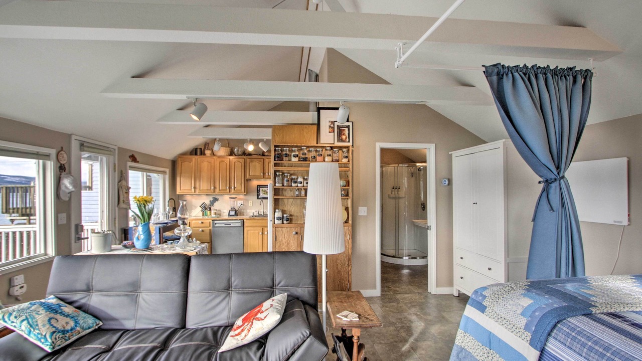 Photo of Others in Adelma Beach