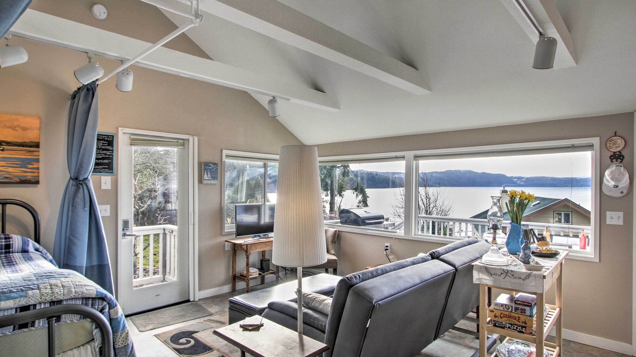 Photo of Others in Adelma Beach