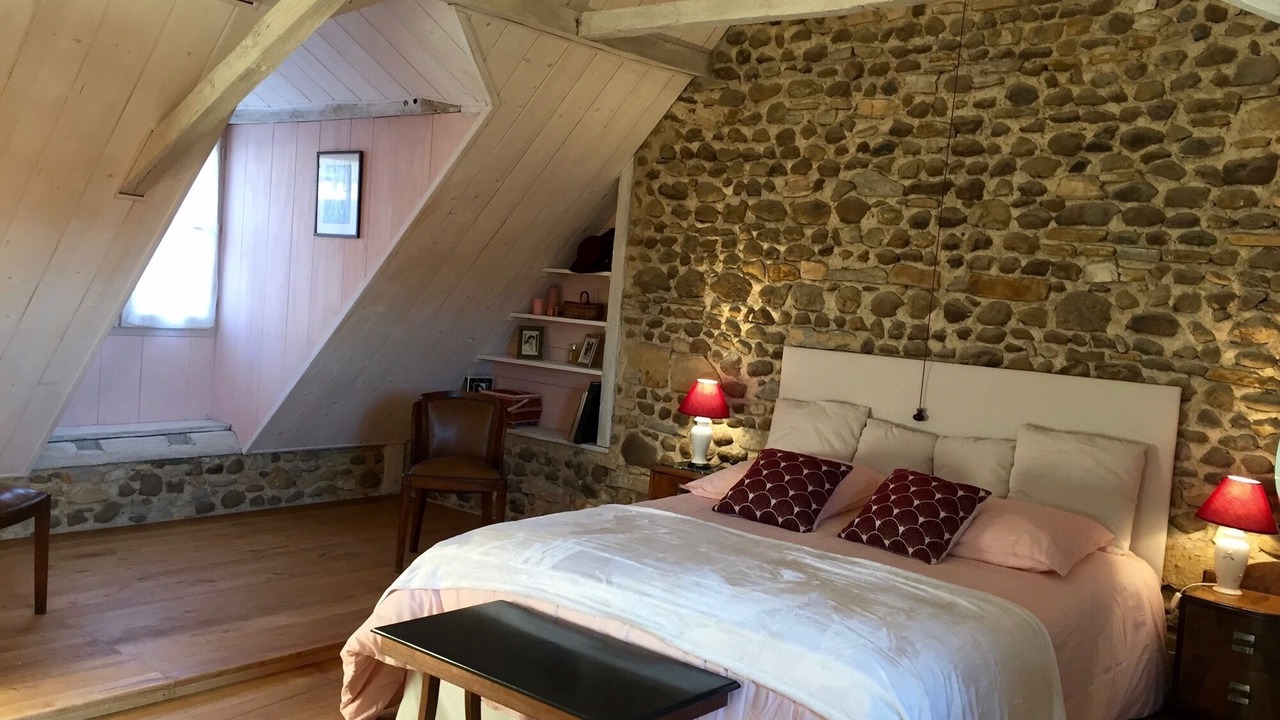Photo of Bedroom in Ledeuix