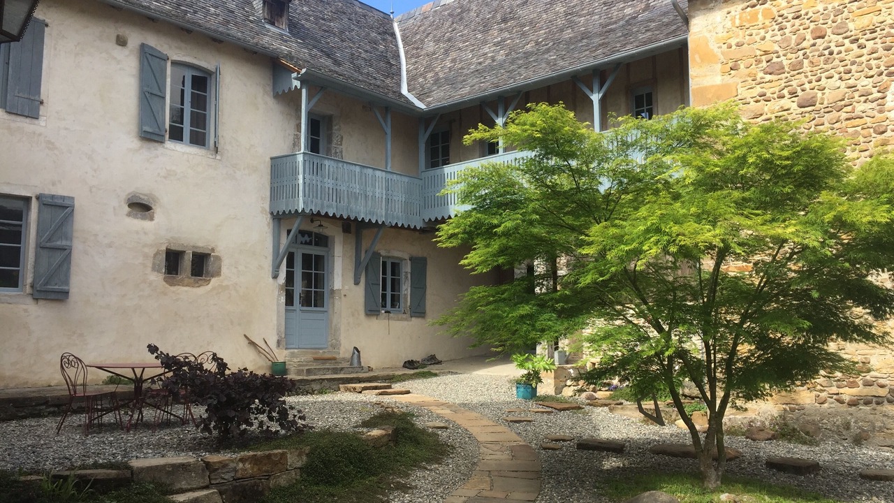 Photo of Outdoor in Ledeuix