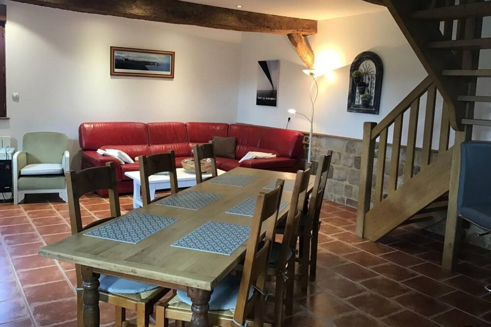 Photo of Livingroom in Canouville