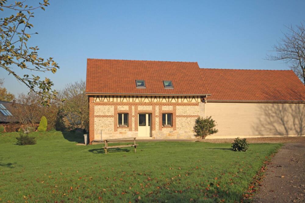 Photo of Outdoor in Canouville
